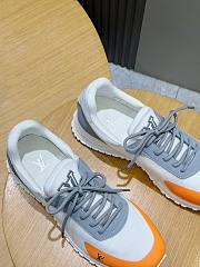 Okify Louis Vuitton White Men Sneakers 30104 - 4