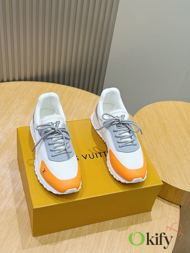 Okify Louis Vuitton White Men Sneakers 30104 - 1