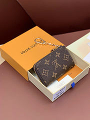 Okify Louis Vuitton Noa Key Holder Pink Inside M83612 11x7x1.5cm - 6