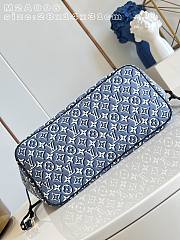 Okify Louis Vuitton Neverfull MM Flight Mode Embleme Bag M2A096 31x28x14cm - 6