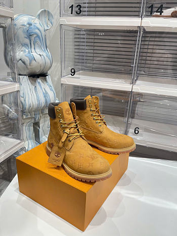 Okify Louis Vuitton x Timberland Yellow Boots Unisex 5cm 30237