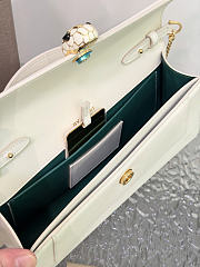 Okify Bvlgari Serpenti Forever Top Handle Bag White 26x12.5x6cm - 5