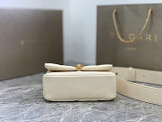 Okify Bvlgari Serpenti Cabochon Crossbody Mini Bag White 18x12x8cm - 6