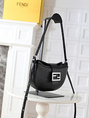 Okify Fendi Croissant Bag Black Crackled Leather 22x14x3cm - 4