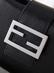 Okify Fendi Croissant Bag Black Crackled Leather 22x14x3cm - 2