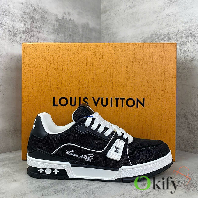 Okify Louis Vuitton Black Sneakers Unisex 30417 - 1